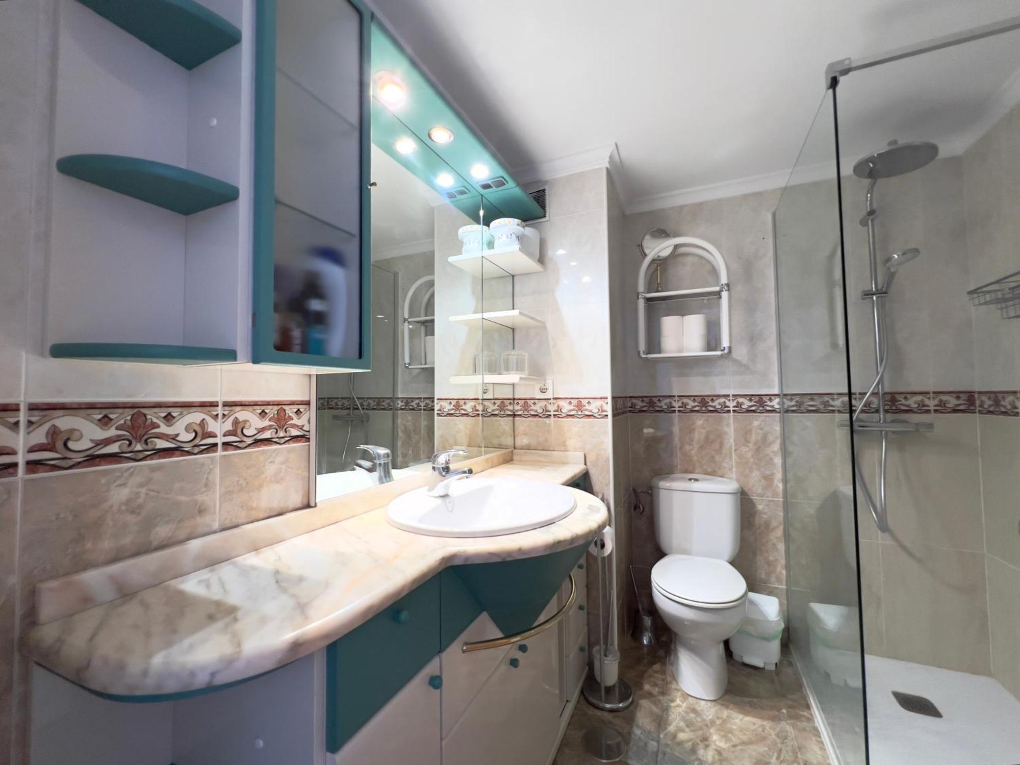 En Carihuela Con Vistas Y Plaza De Garaje, Nucleo Cristal Apartamento Torremolinos Exterior foto