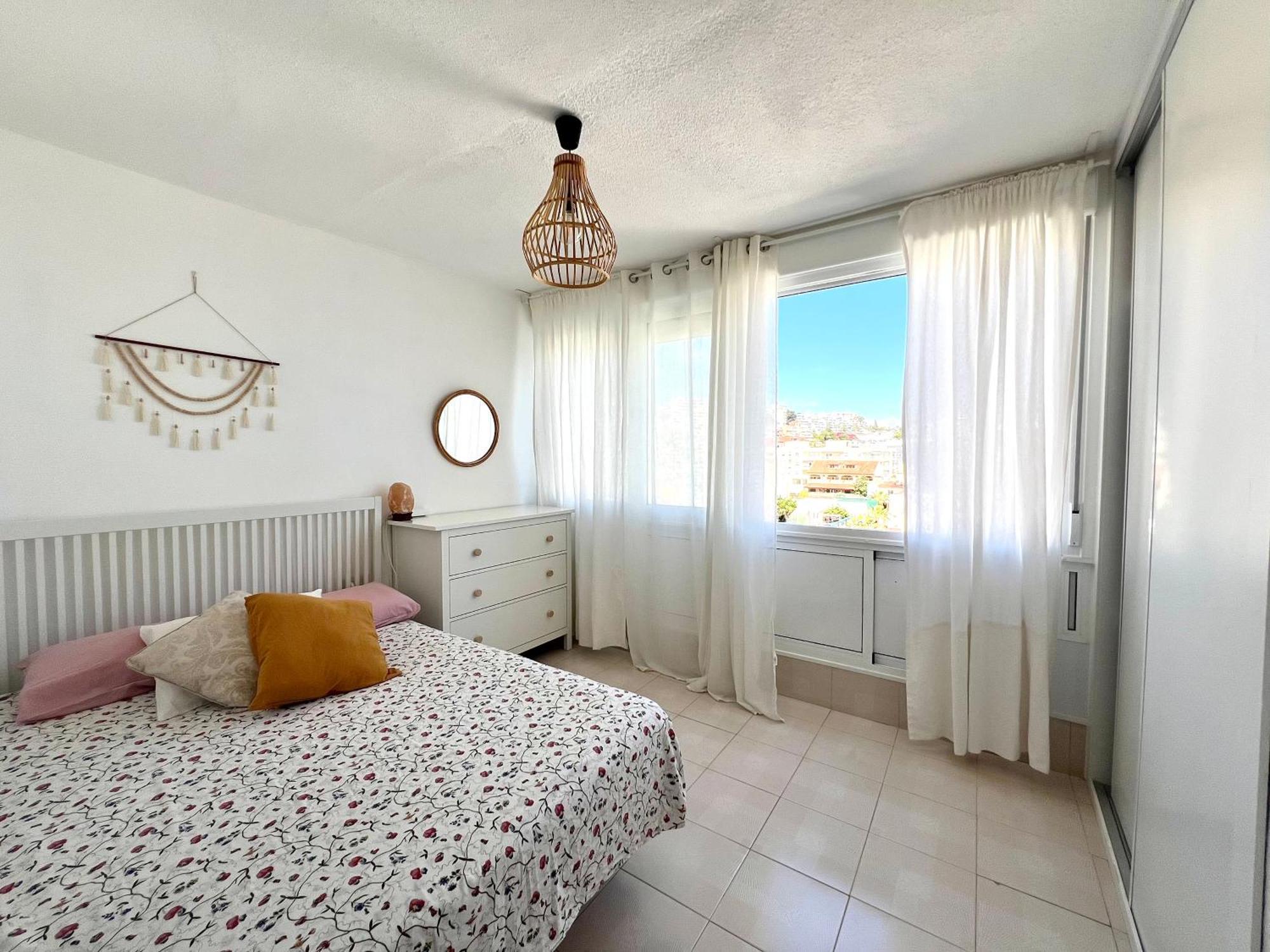 En Carihuela Con Vistas Y Plaza De Garaje, Nucleo Cristal Apartamento Torremolinos Exterior foto